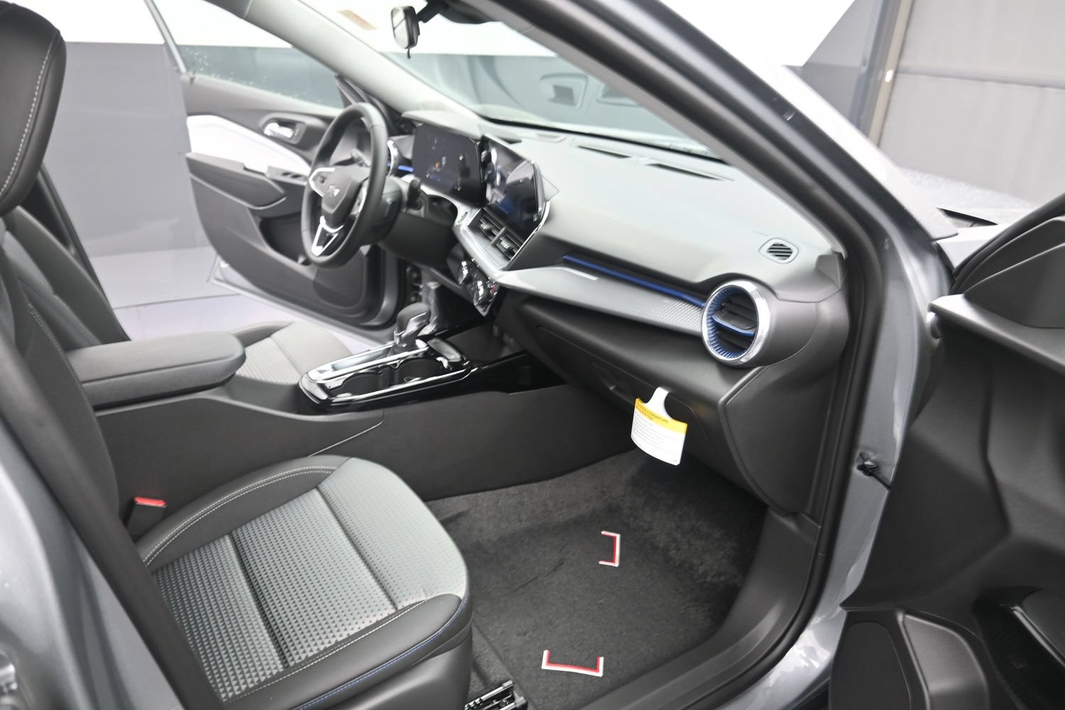 2026 Chevrolet Trax LT - Photo 42