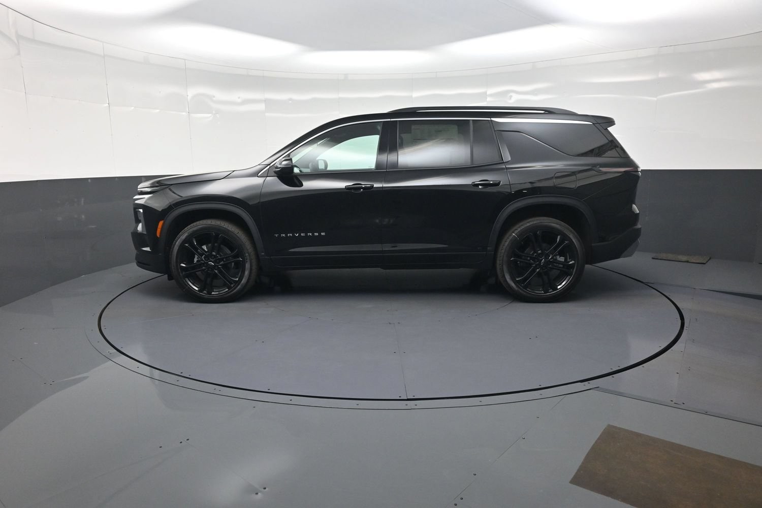 2026 Chevrolet Traverse LT - Photo 6