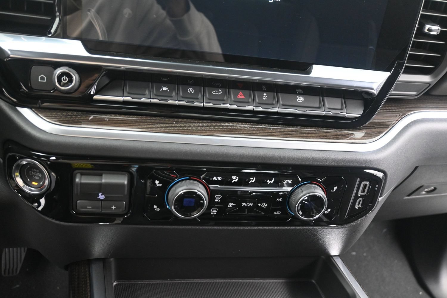 2026 Chevrolet Silverado 1500 LT - Photo 27