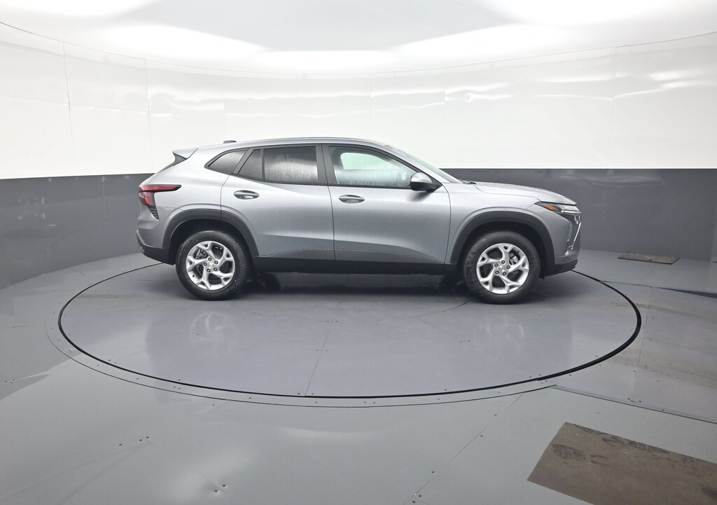 New 2026 Chevrolet Trax LS SUV