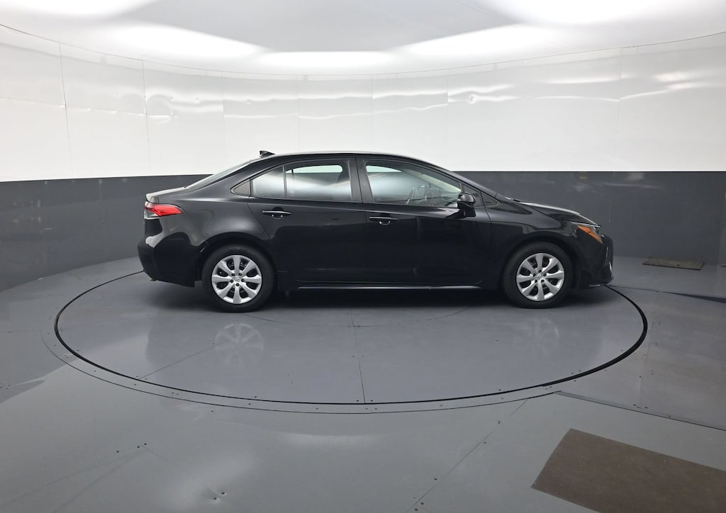 Used 2023 Toyota Corolla LE