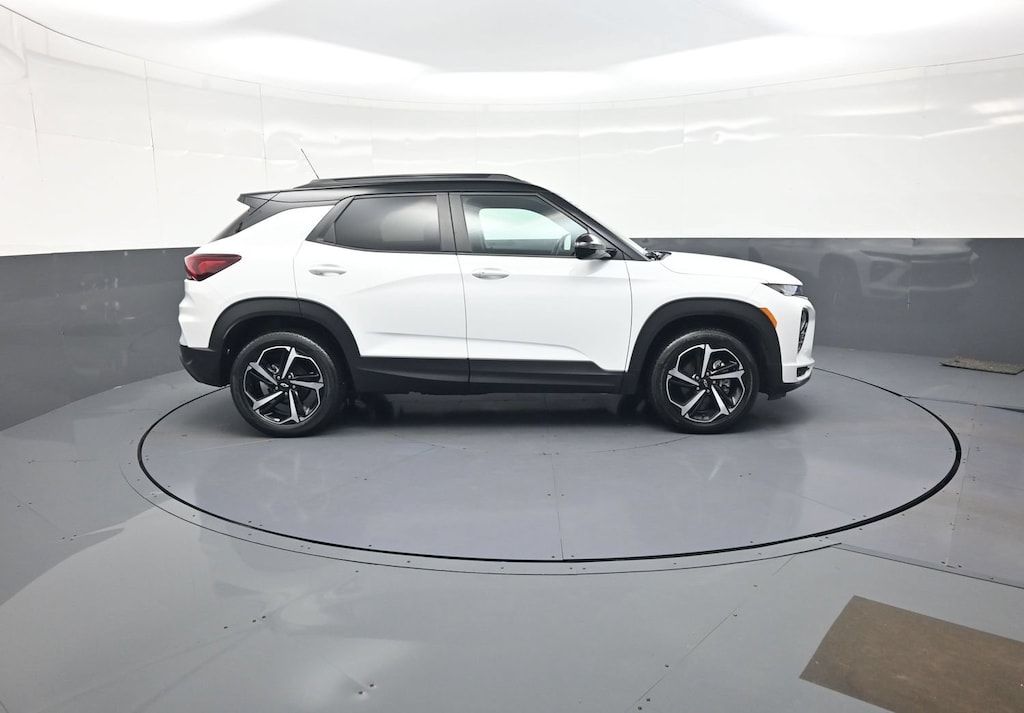 Used 2023 Chevrolet Trailblazer RS SUV