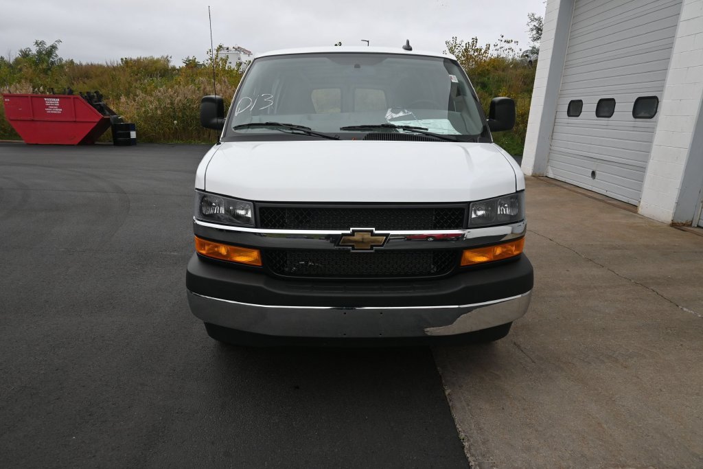 2025 Chevrolet Express Cargo WT Van