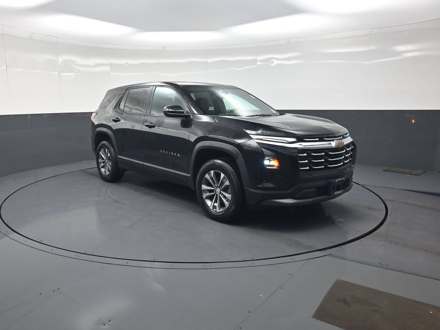 2027 Chevrolet Equinox LT SUV