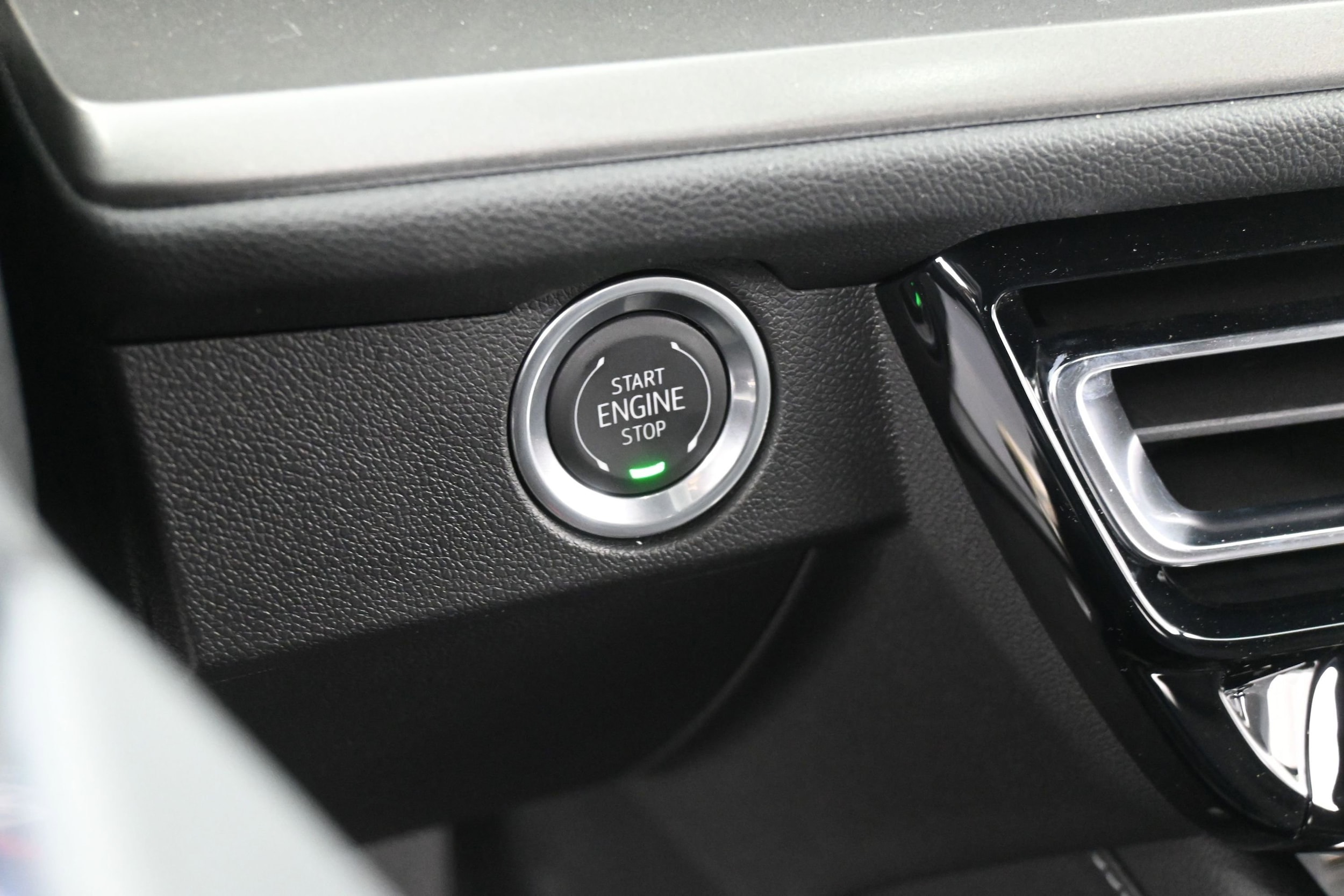 2026 Chevrolet Traverse LT - Photo 26
