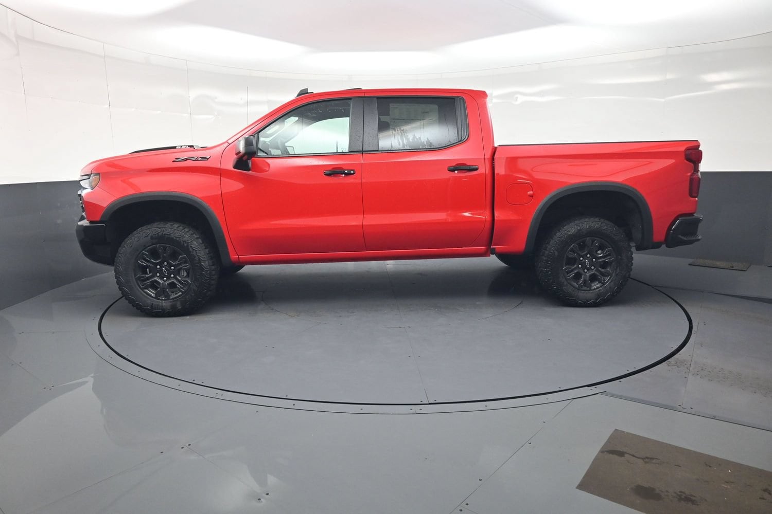 2026 Chevrolet Silverado 1500 ZR2 - Photo 6