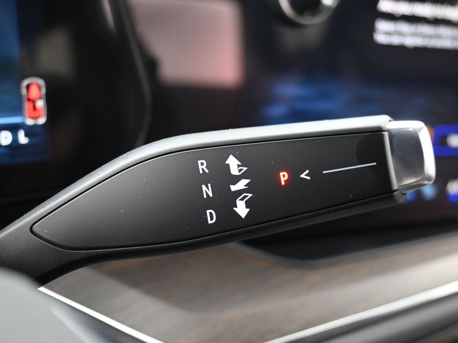 2026 Chevrolet Suburban High Country - Photo 27