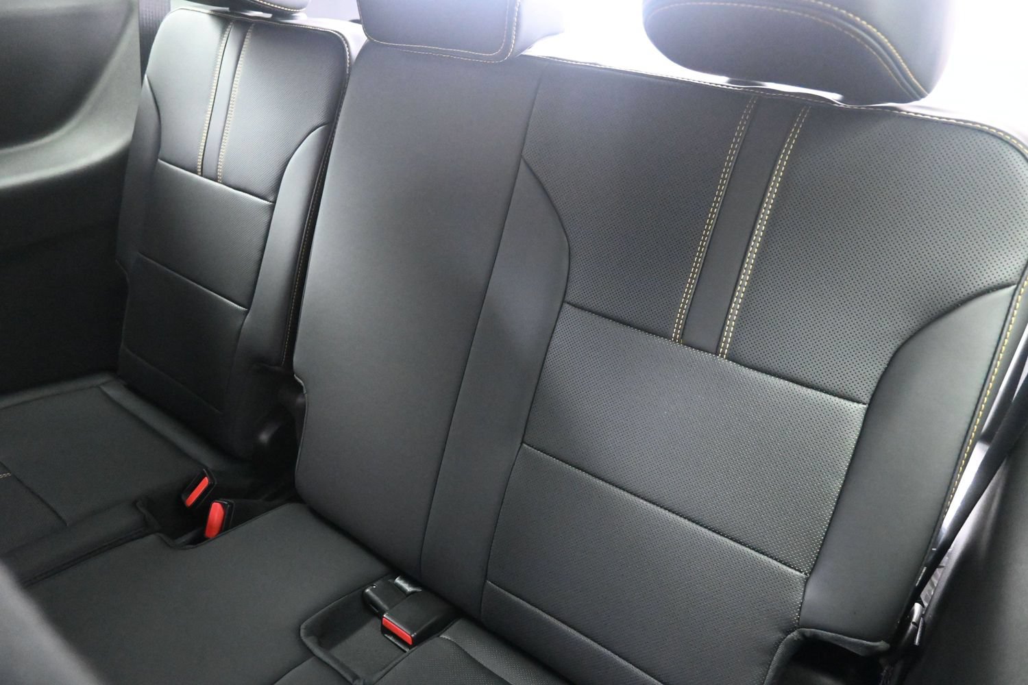 2027 Chevrolet Traverse High Country - Photo 42