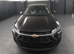 2025 Chevrolet Trax LS SUV