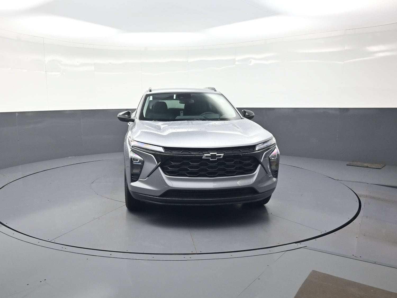 2026 Chevrolet Trax LT - Photo 8