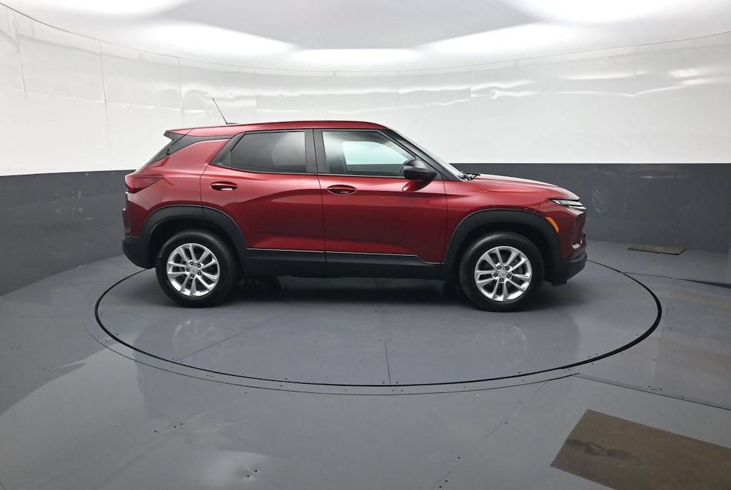 Used 2024 Chevrolet Trailblazer LS SUV