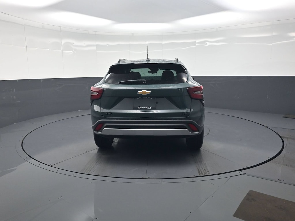 New 2026 Chevrolet Trax LT SUV