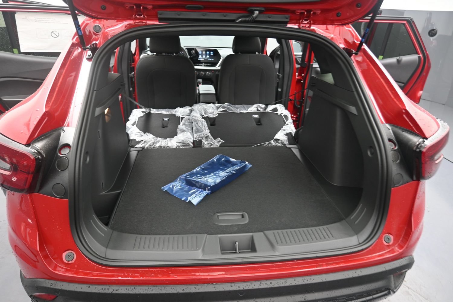 2026 Chevrolet Trax RS - Photo 35