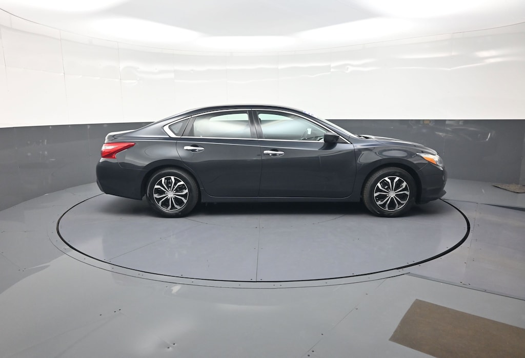 Used 2017 Nissan Altima 2.5 S Sedan
