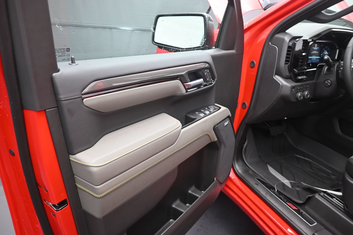 2026 Chevrolet Silverado 1500 ZR2 - Photo 19