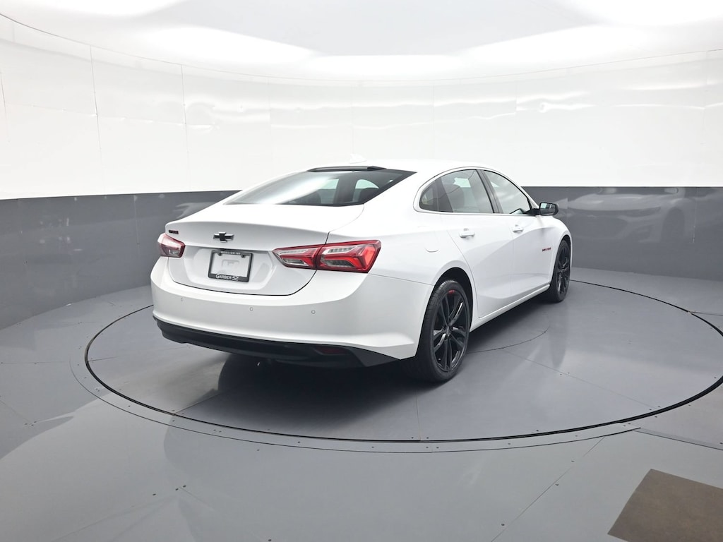 Used 2022 Chevrolet Malibu LT Car