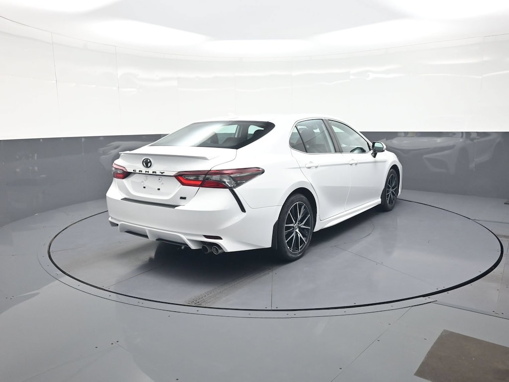 Used 2024 Toyota Camry SE Sedan