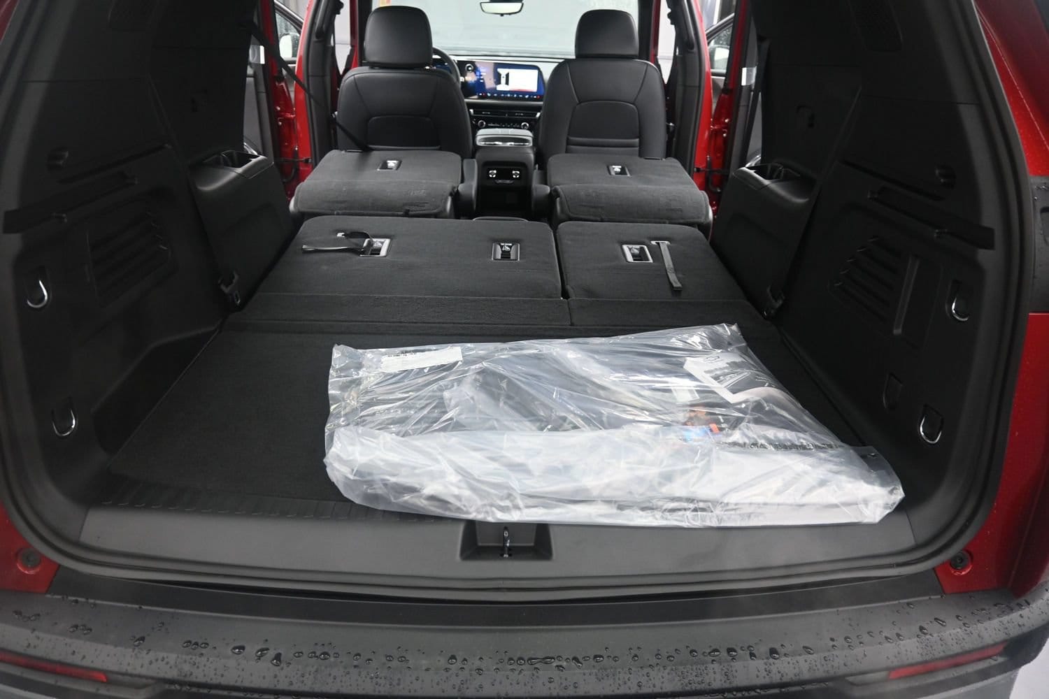 2026 Chevrolet Traverse LT - Photo 40