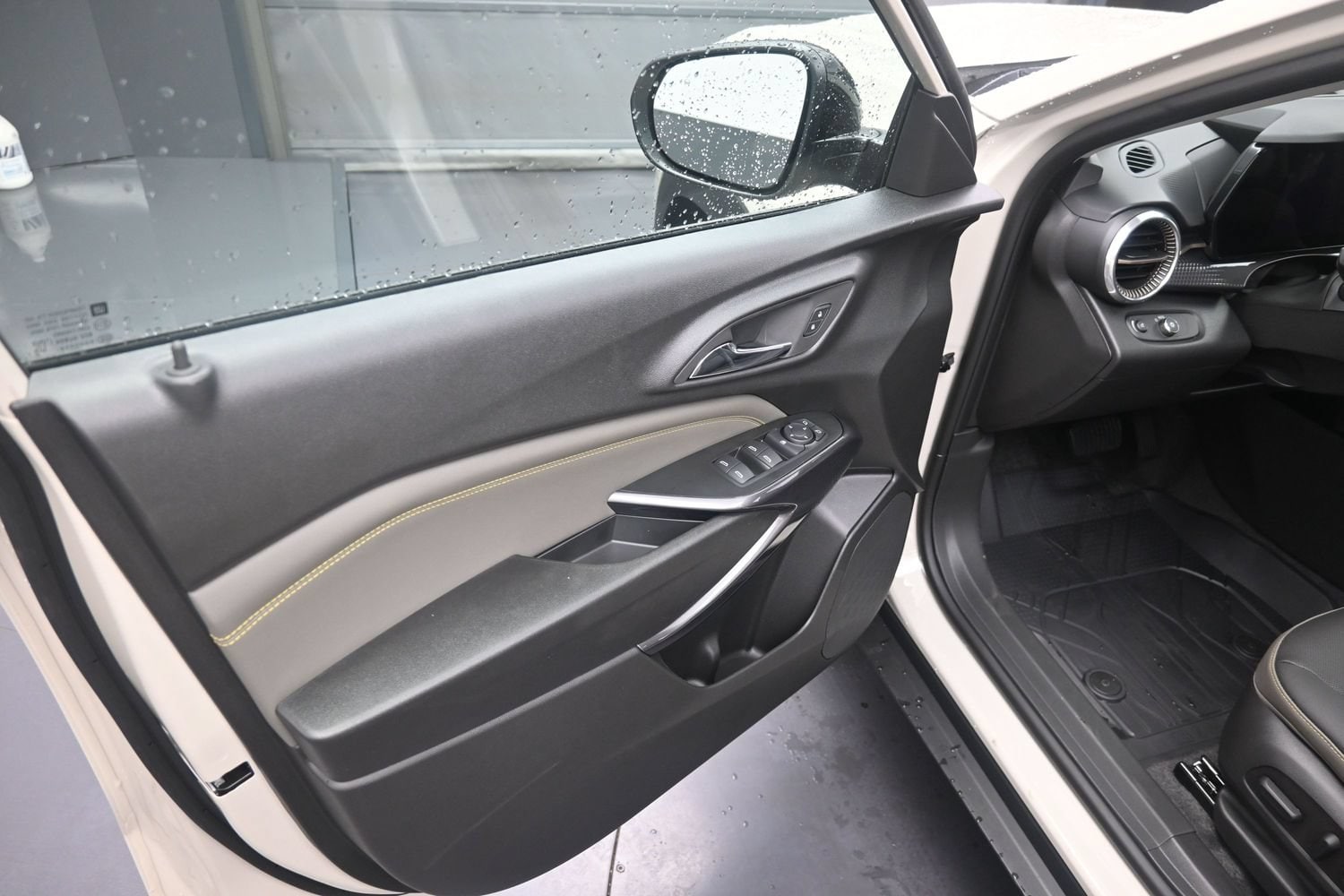 2026 Chevrolet Trax Activ - Photo 15