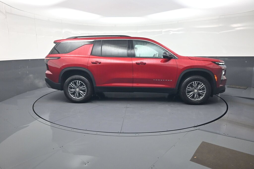 New 2026 Chevrolet Traverse LT SUV