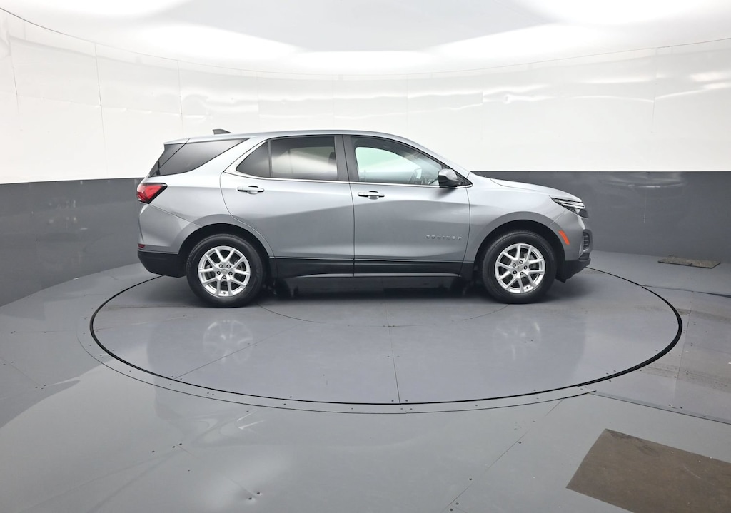 Used 2024 Chevrolet Equinox LT SUV