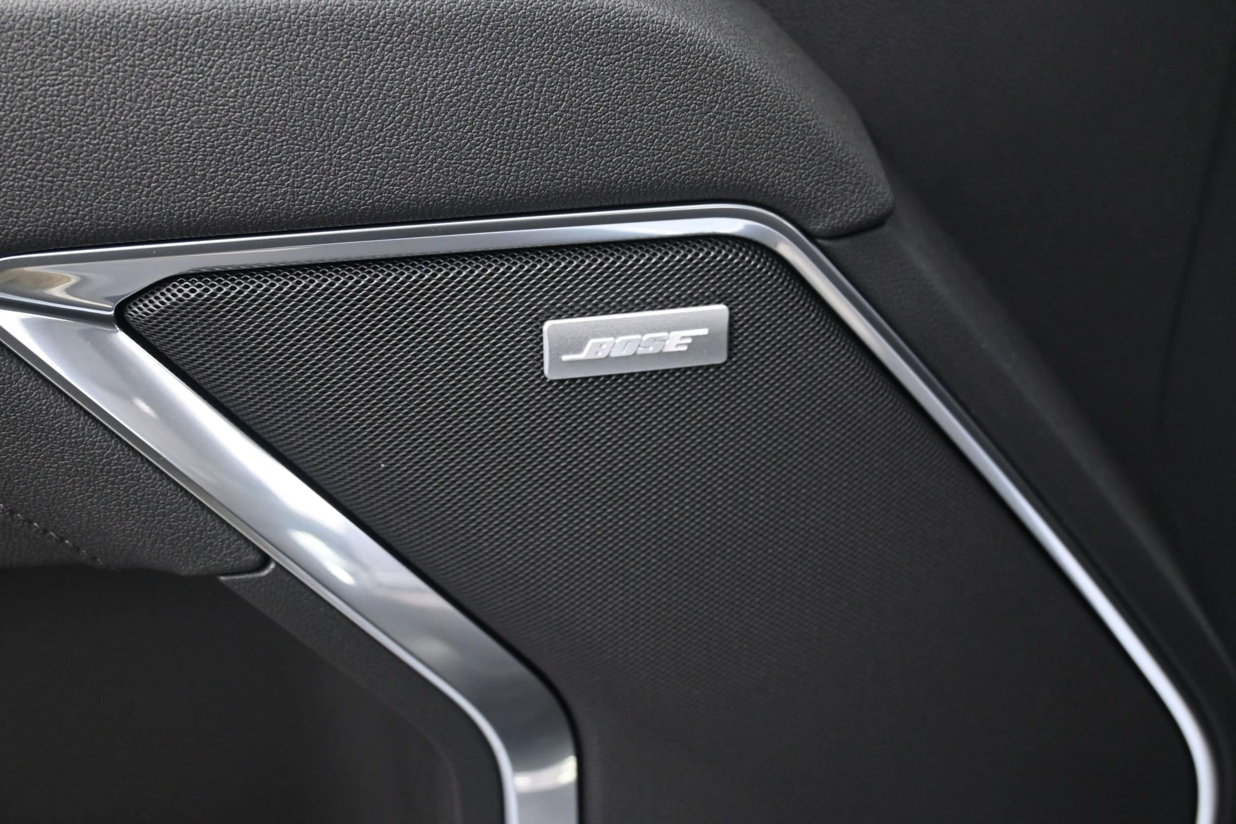 2026 Chevrolet Silverado 1500 LTZ - Photo 34