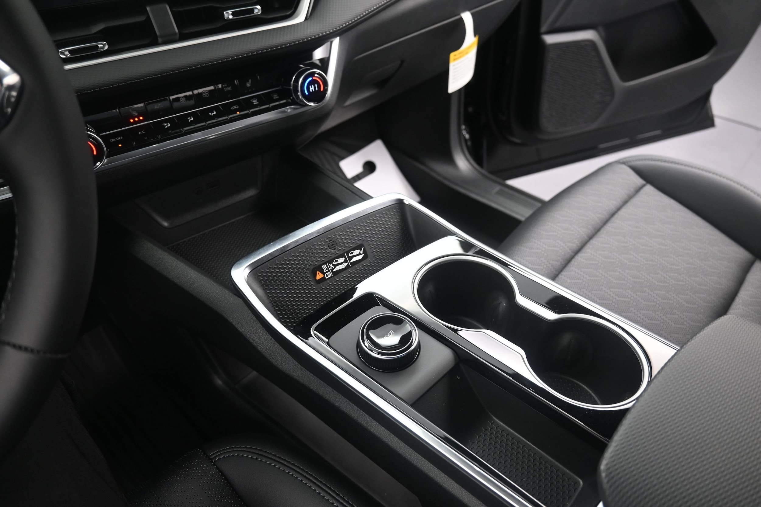 2026 Chevrolet Equinox LT - Photo 27