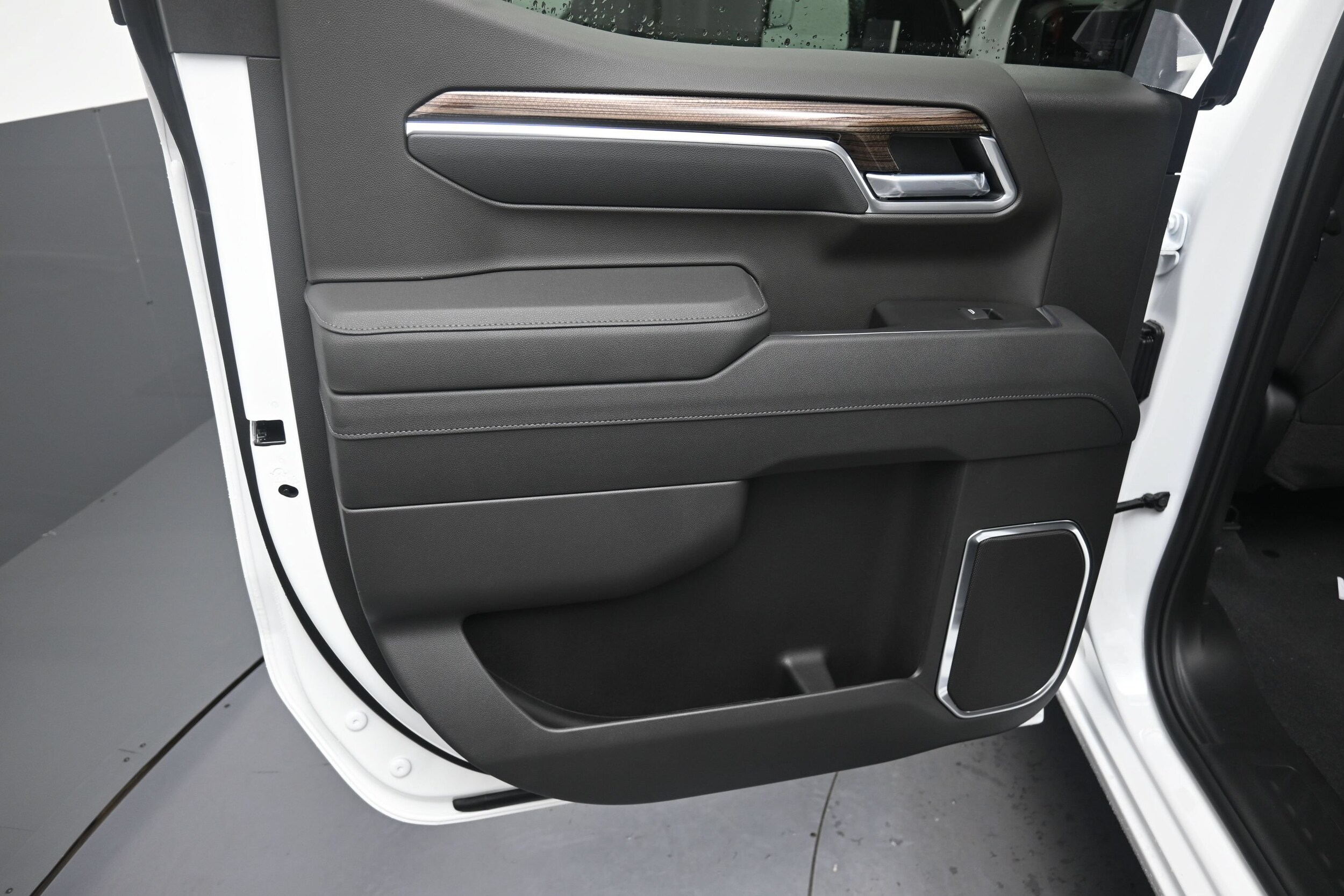 2026 Chevrolet Silverado 1500 LT - Photo 35