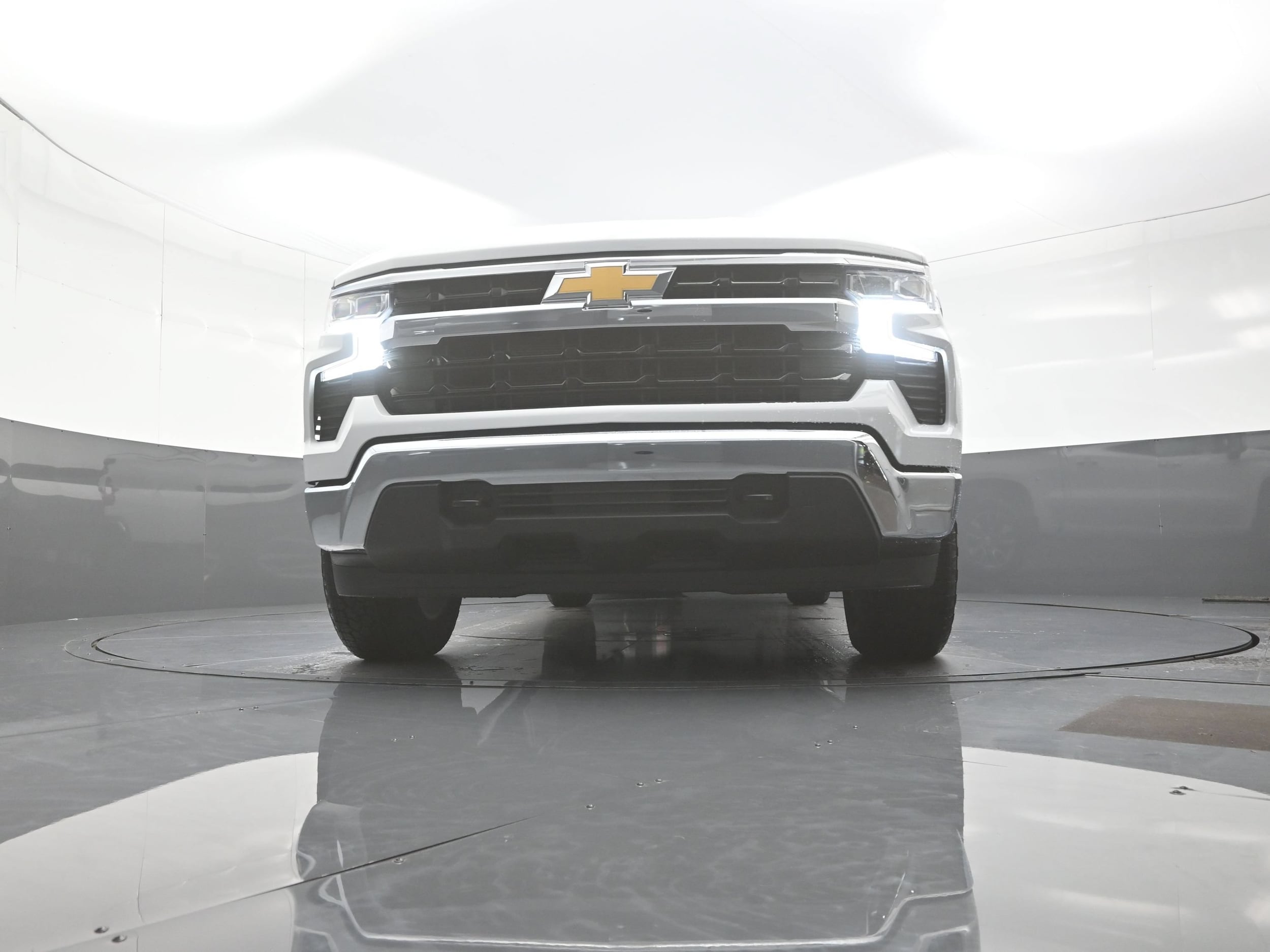 2026 Chevrolet Silverado 1500 LT - Photo 10