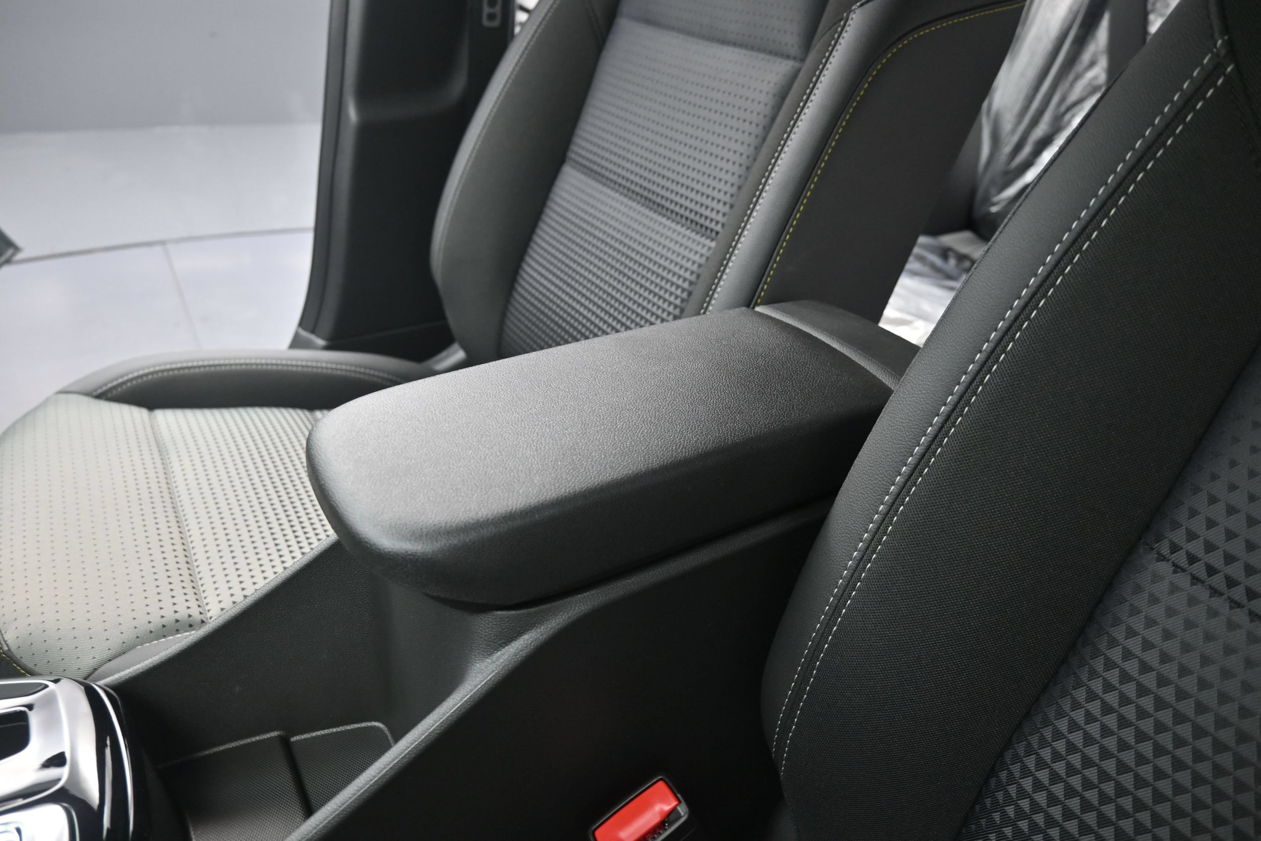 2026 Chevrolet Trax LT - Photo 29