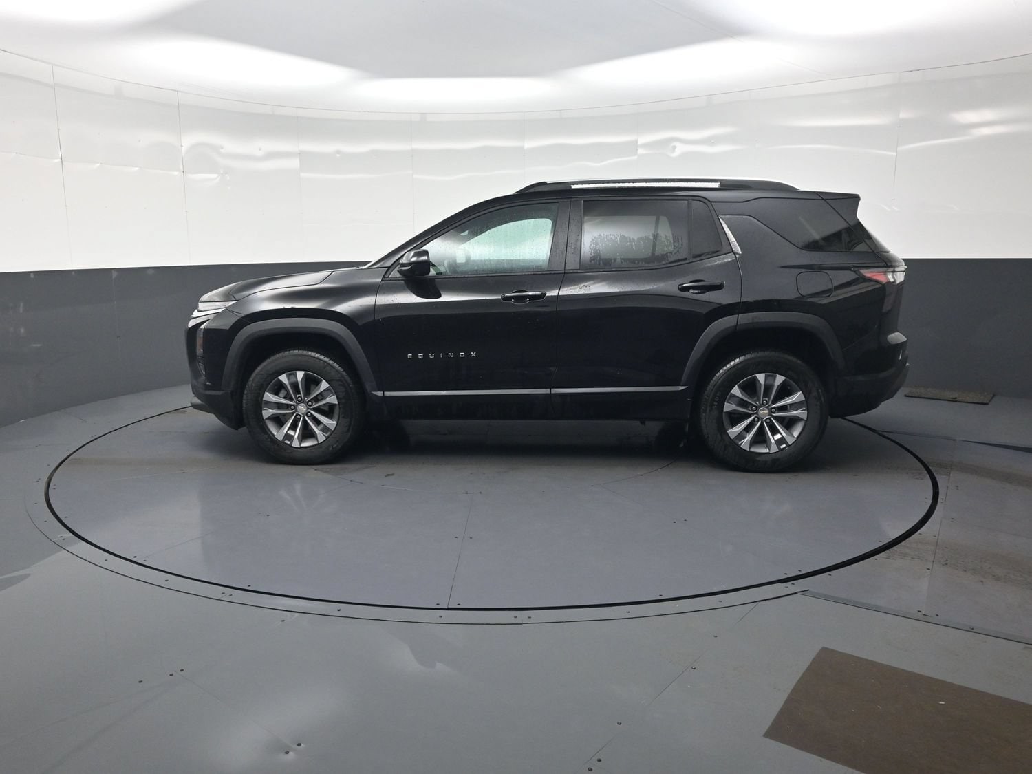 2026 Chevrolet Equinox LT - Photo 6