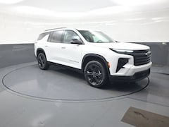 2027 Chevrolet Traverse LT SUV