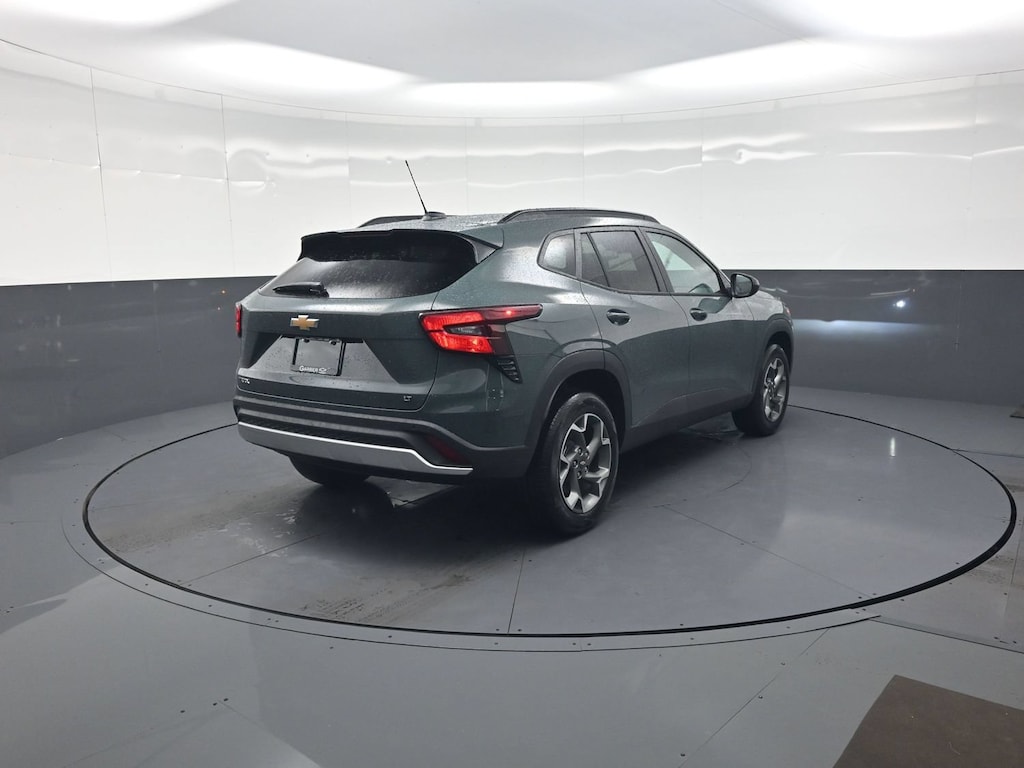 New 2026 Chevrolet Trax LT SUV