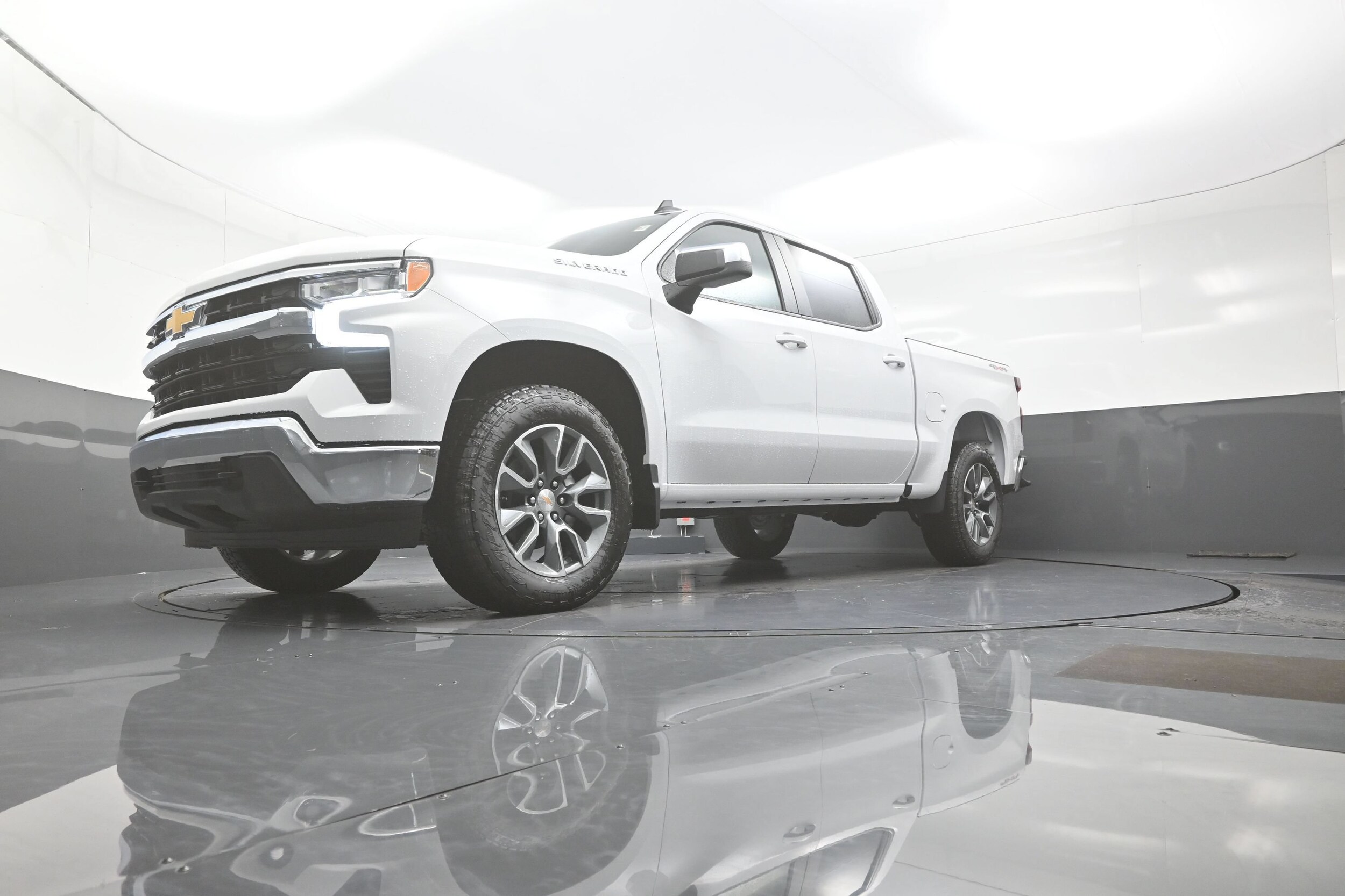 2026 Chevrolet Silverado 1500 LT - Photo 11