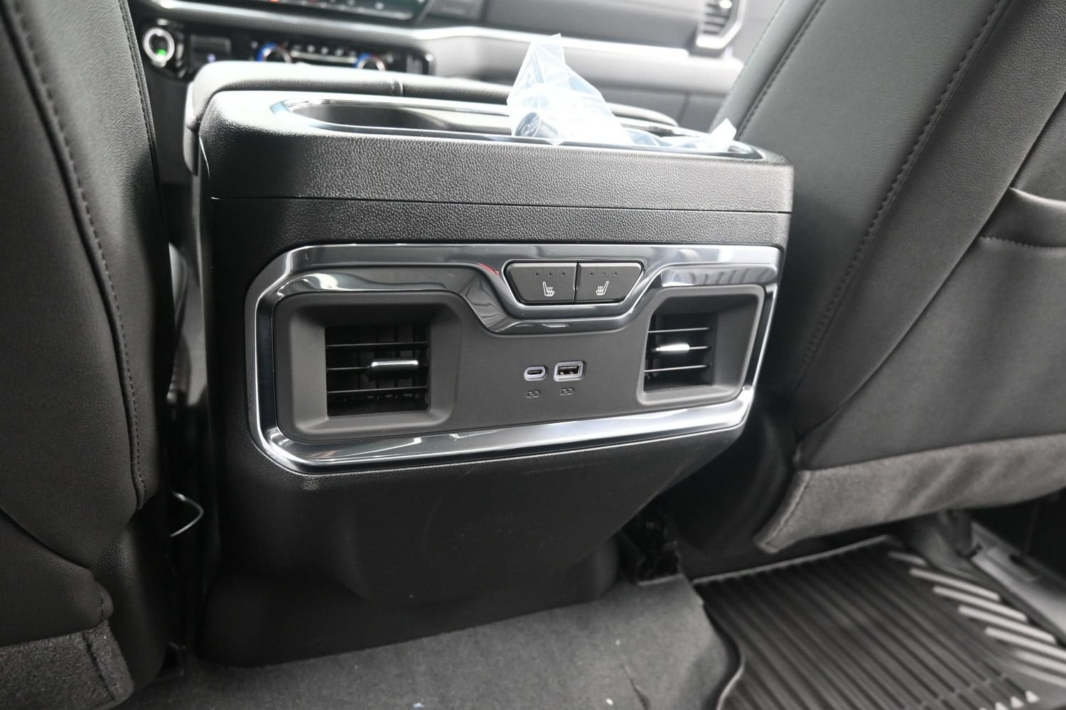 2026 Chevrolet Silverado 1500 LTZ - Photo 33