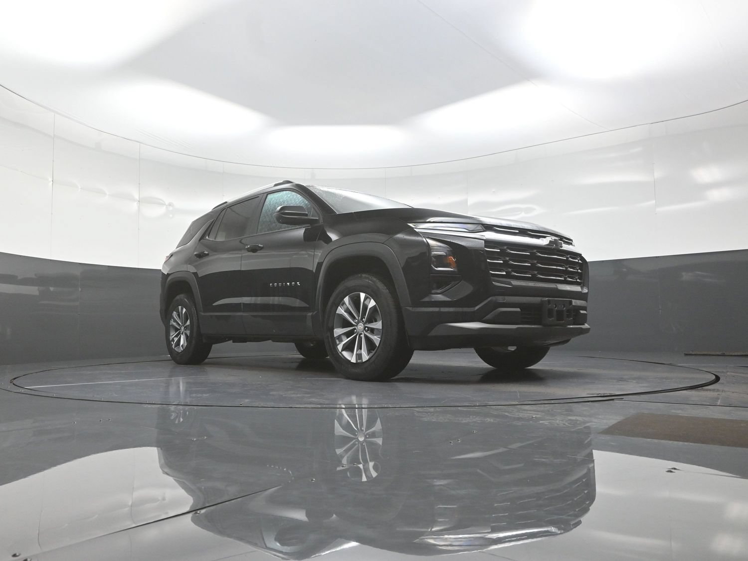2026 Chevrolet Equinox LT - Photo 9
