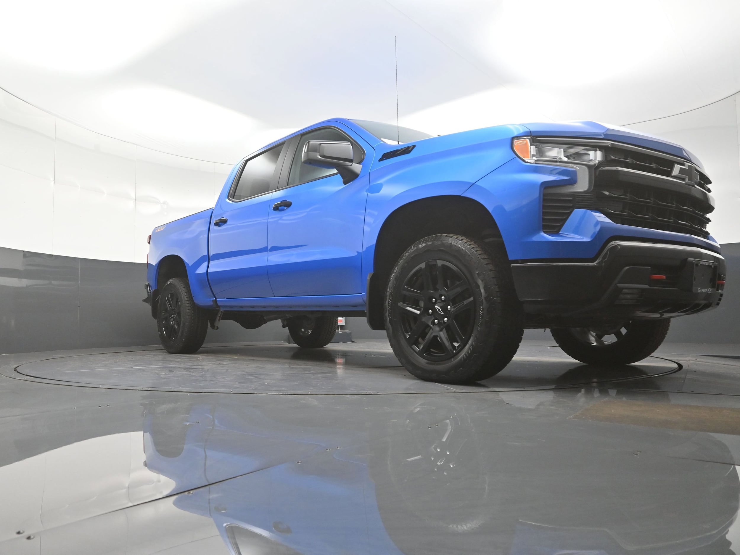 2026 Chevrolet Silverado 1500 LT Trail Boss - Photo 9