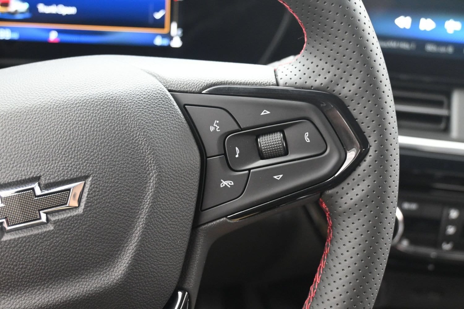 2026 Chevrolet Trax RS - Photo 22