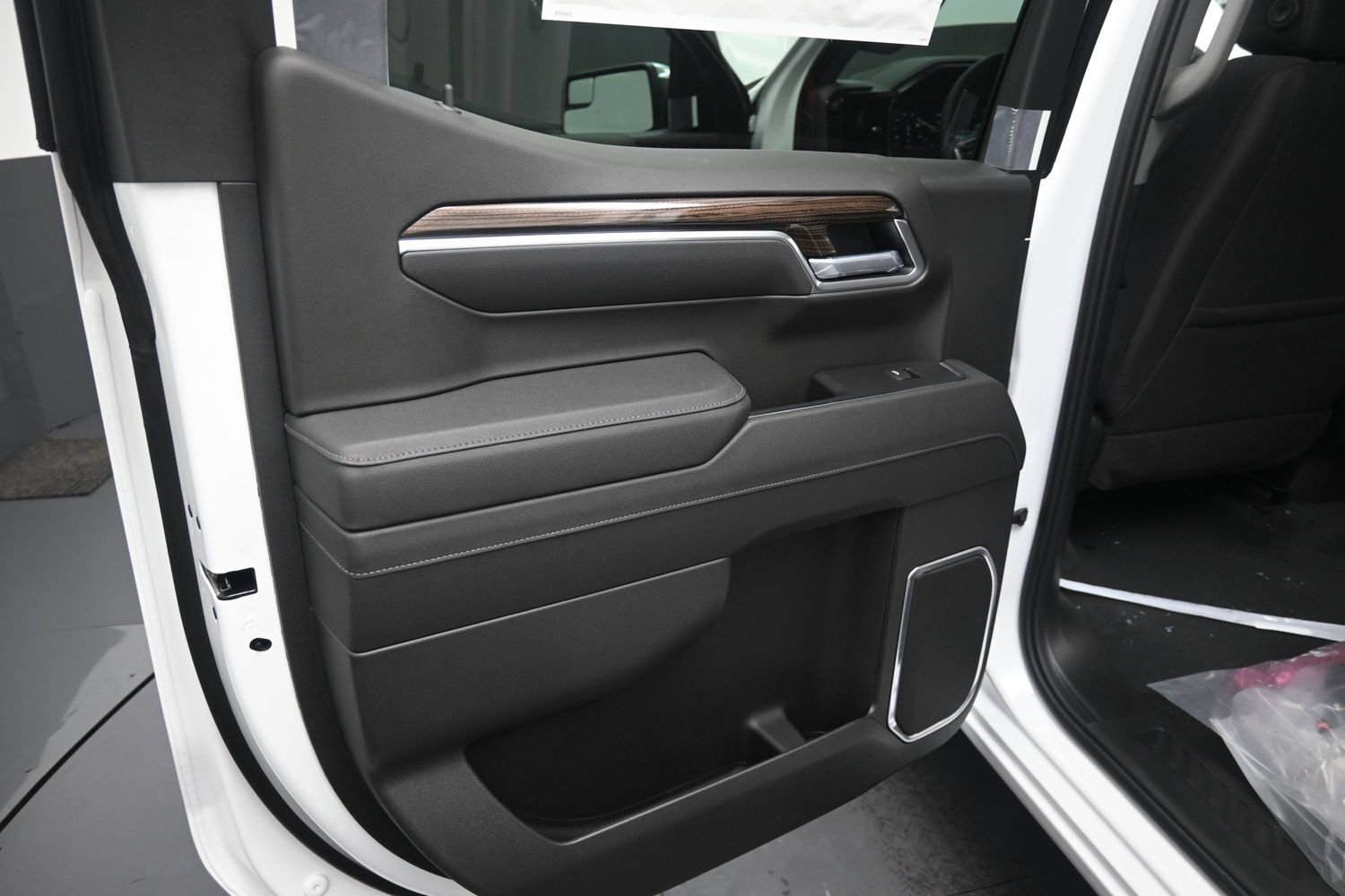 2026 Chevrolet Silverado 1500 LT - Photo 30
