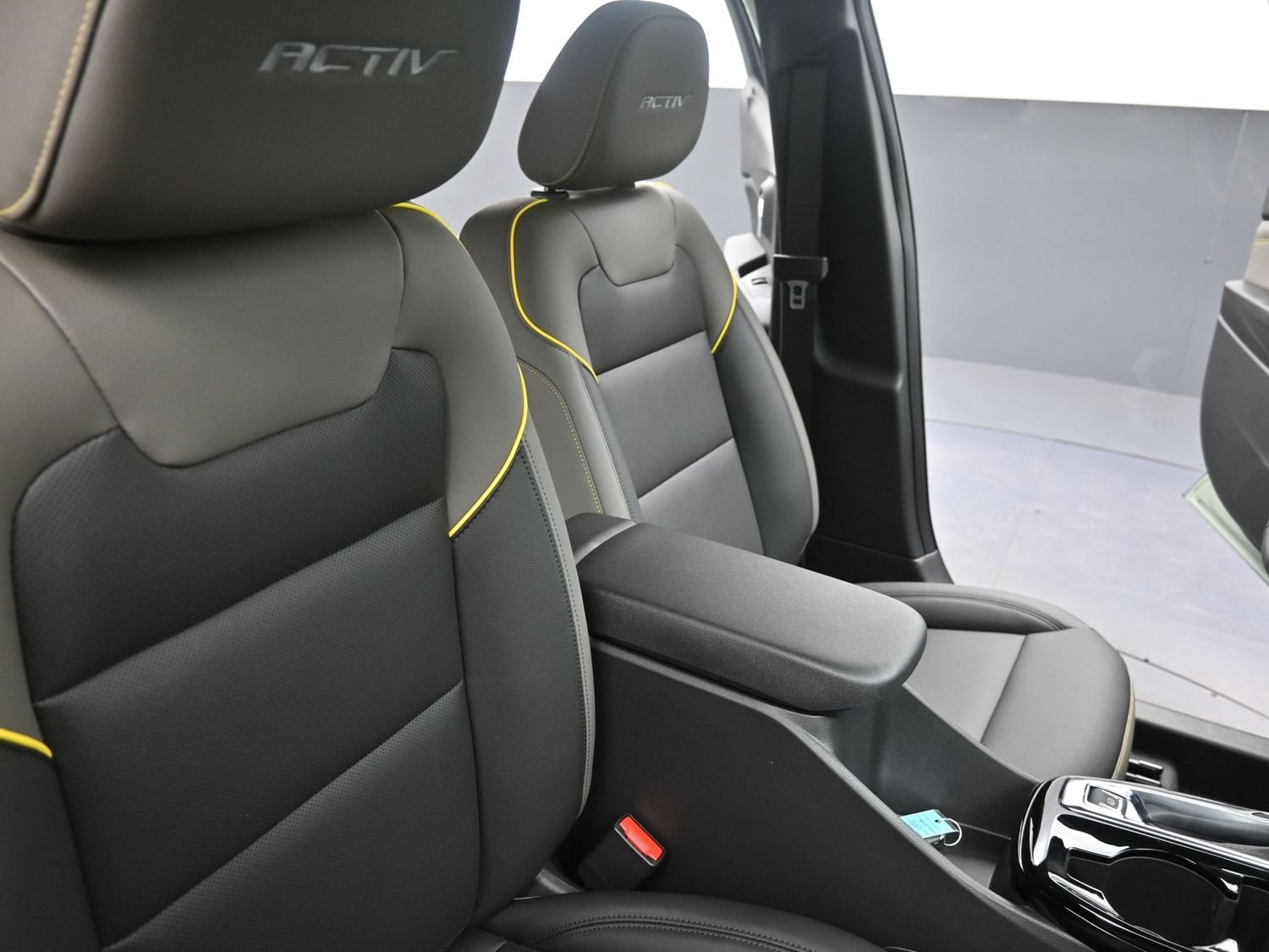 2026 Chevrolet Trax Activ - Photo 36