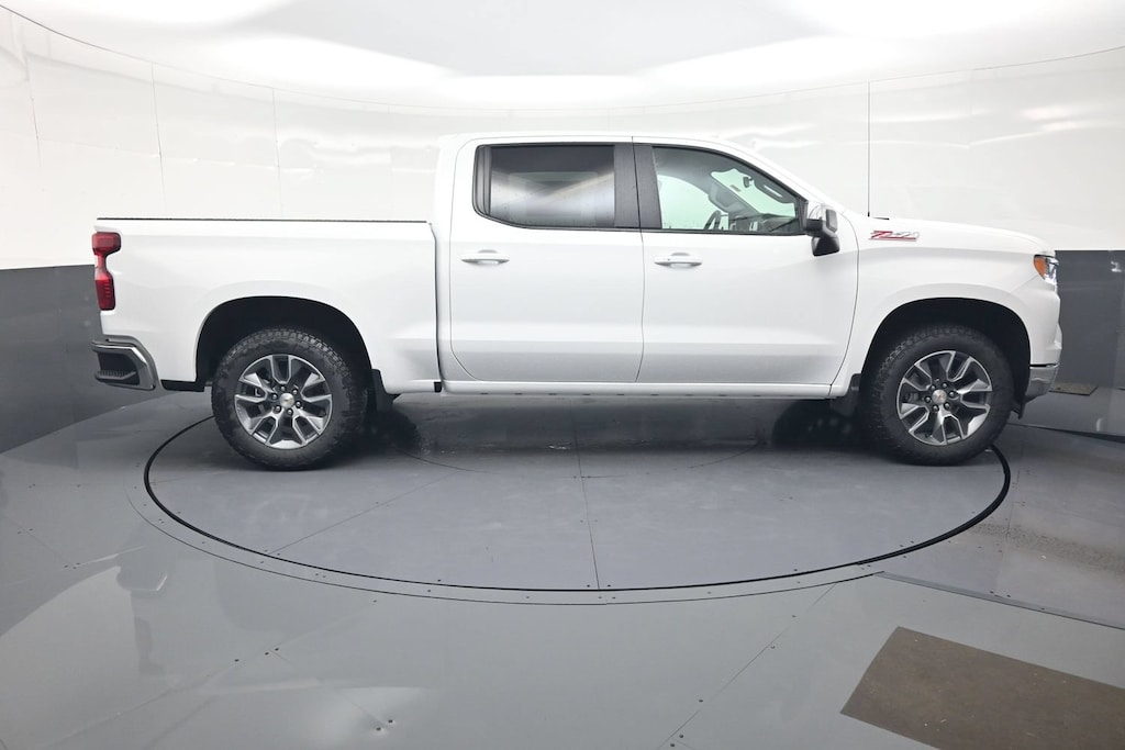 New 2026 Chevrolet Silverado 1500 LT Truck
