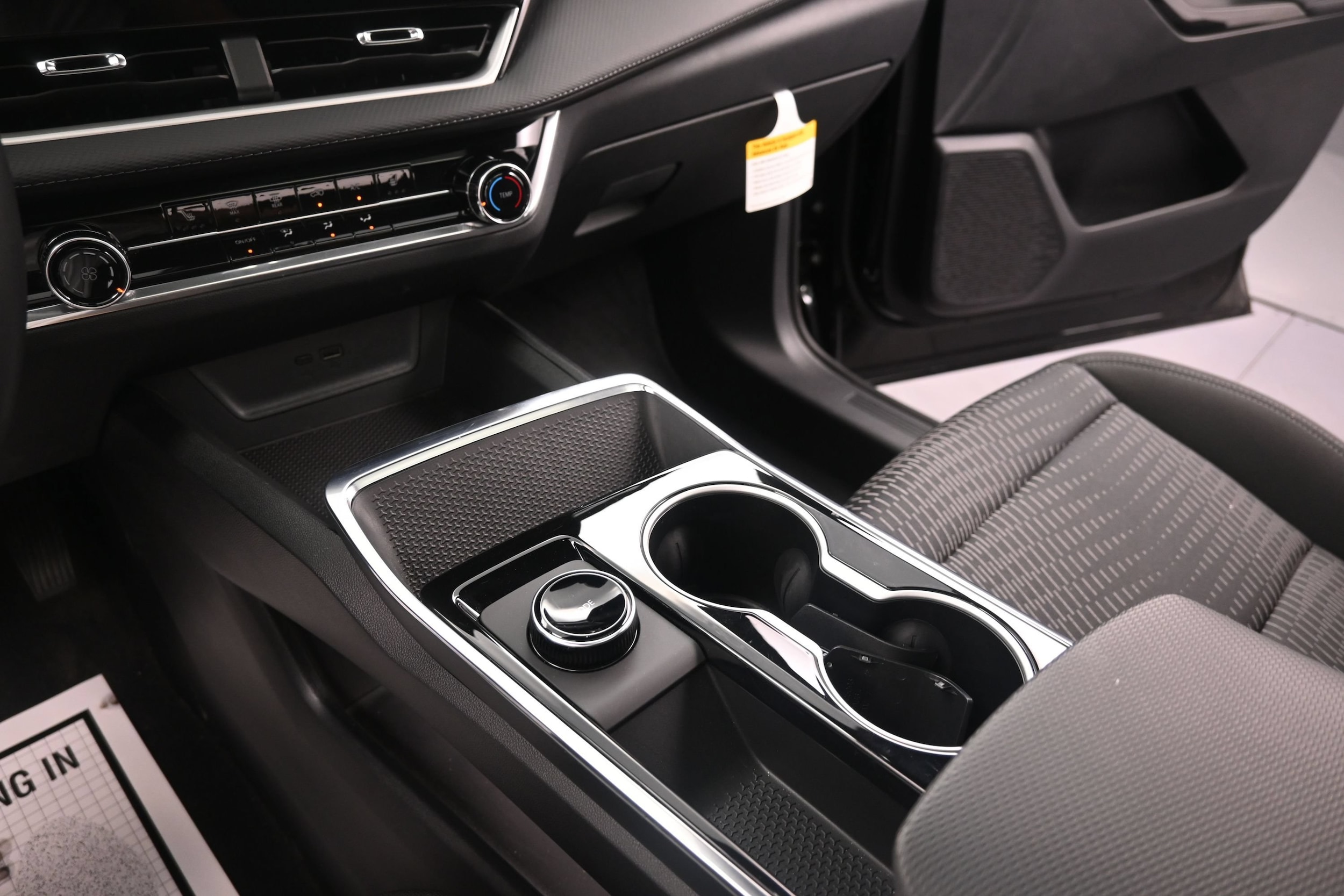2026 Chevrolet Equinox LT - Photo 30