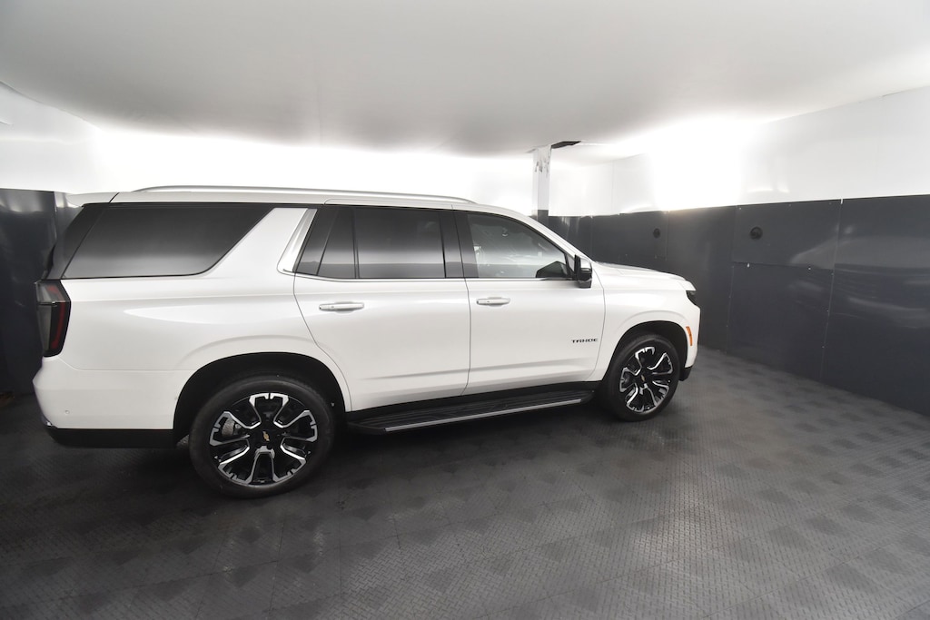 New 2025 Chevrolet Tahoe Premier SUV