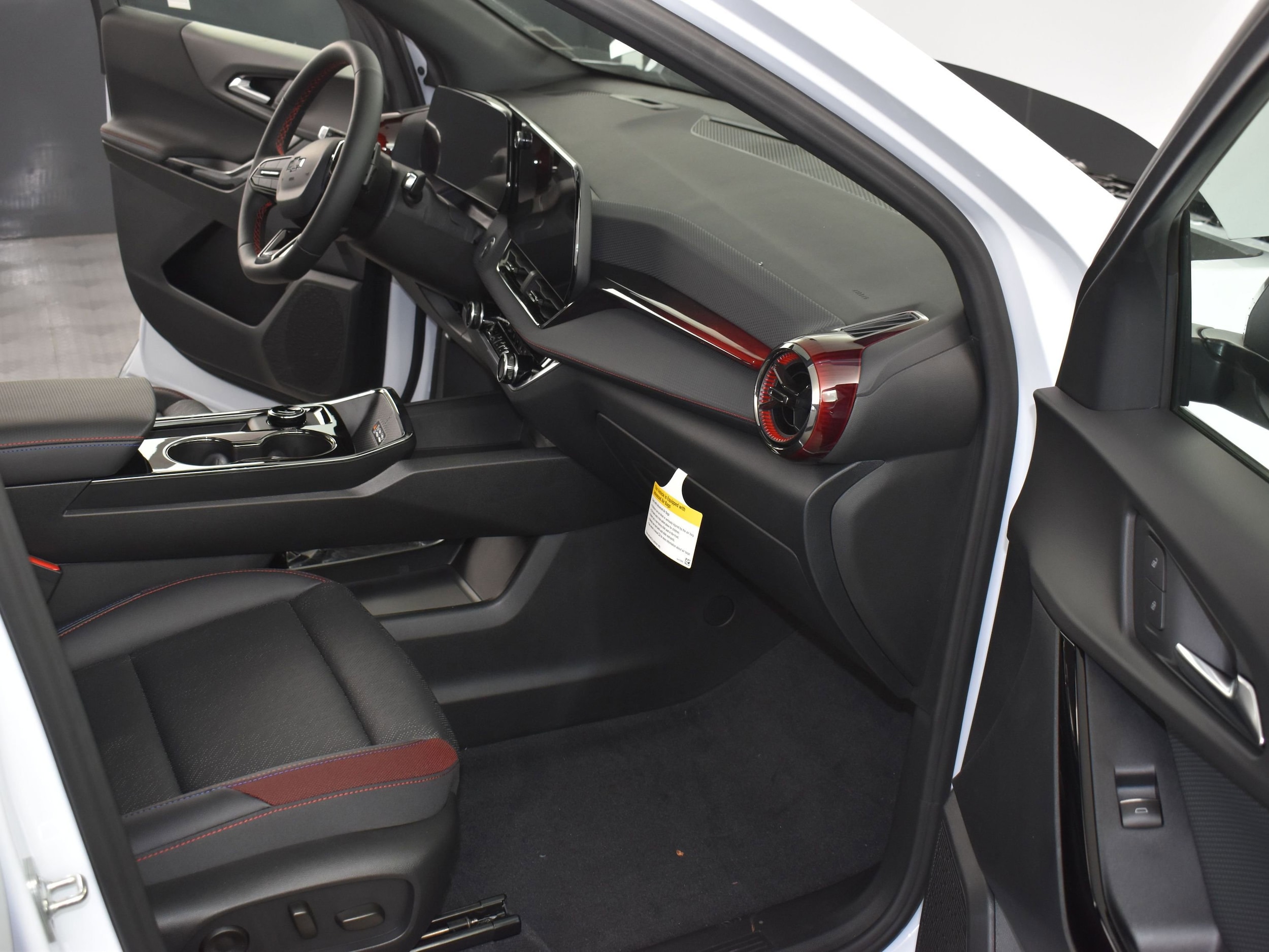 2026 Chevrolet Equinox RS - Photo 15