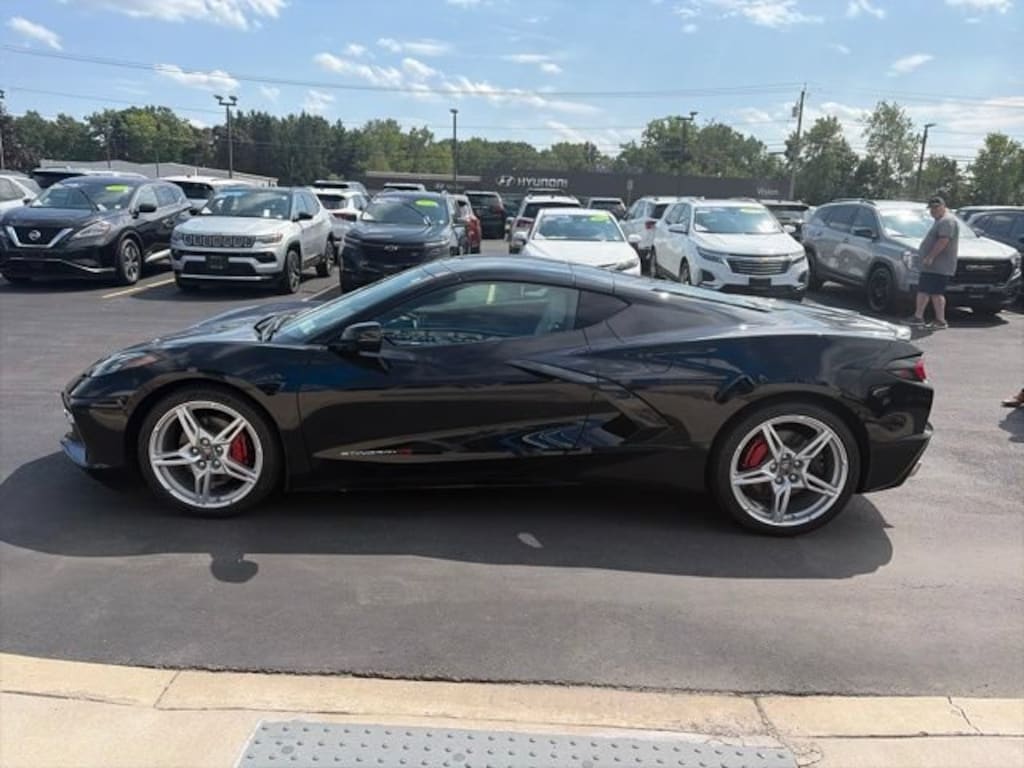 Used 2021 Chevrolet Corvette Stingray 1LT Performance
