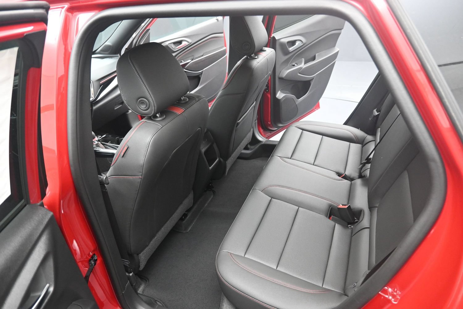 2026 Chevrolet Trax RS - Photo 33