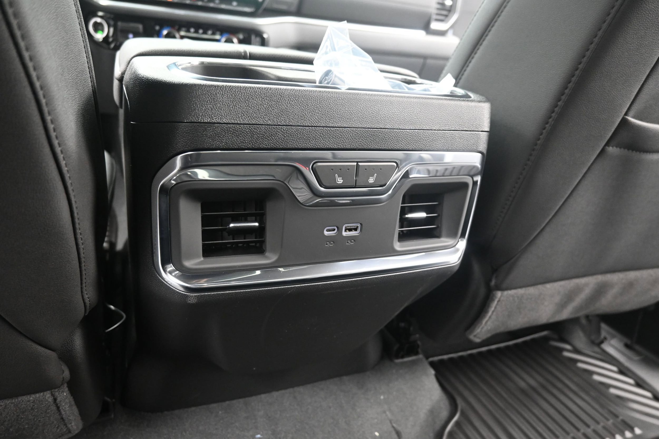 2026 Chevrolet Silverado 1500 LTZ - Photo 33