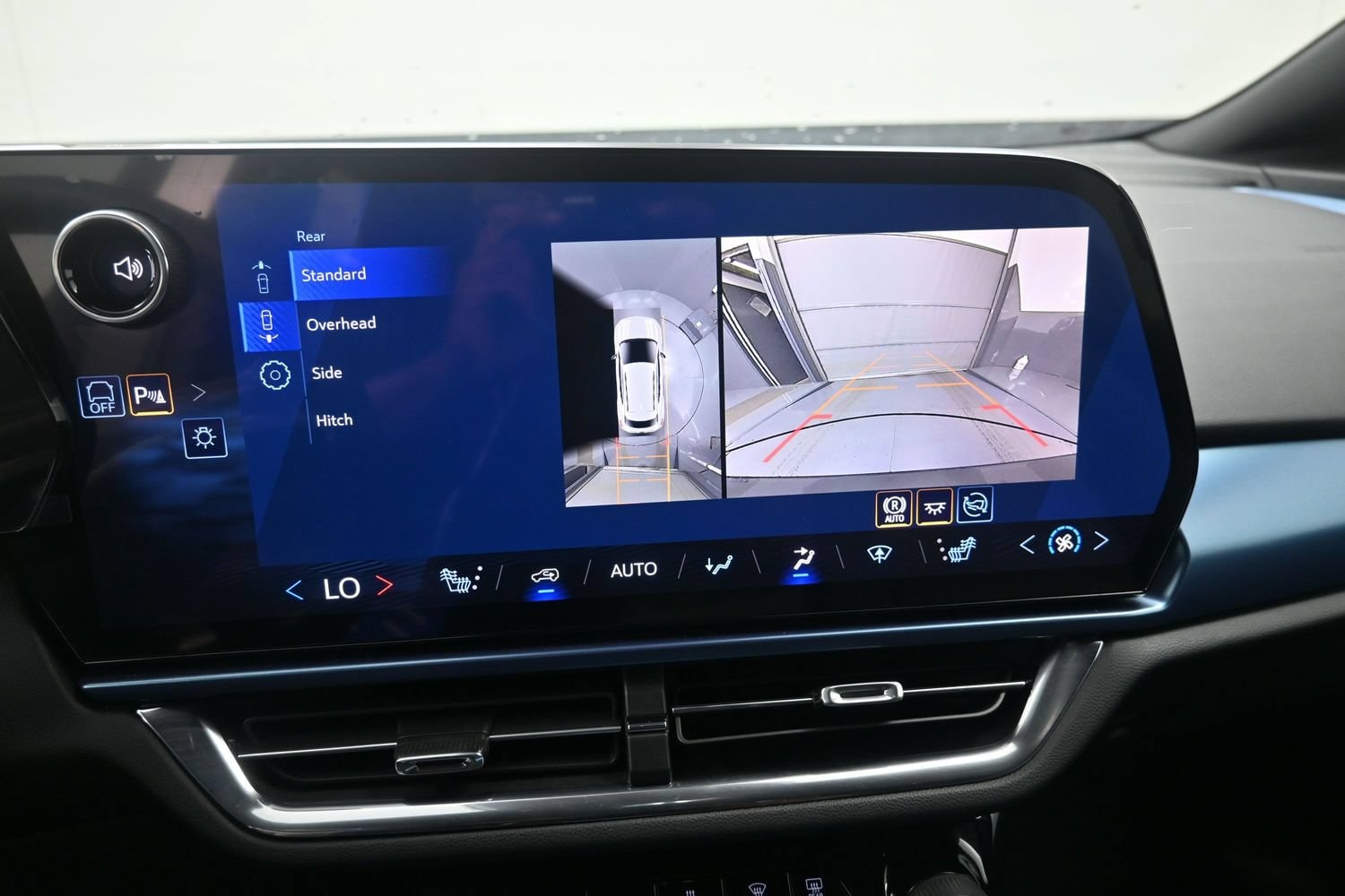 2026 Chevrolet Equinox EV 2LT - Photo 31