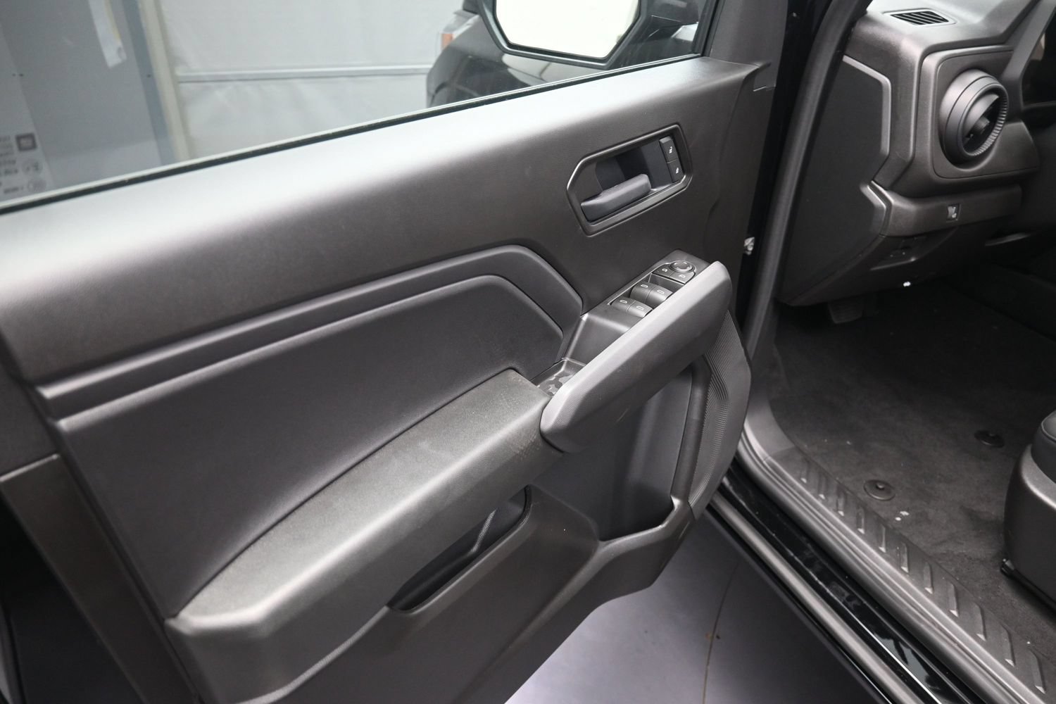 2026 Chevrolet Colorado Work Truck - Photo 15
