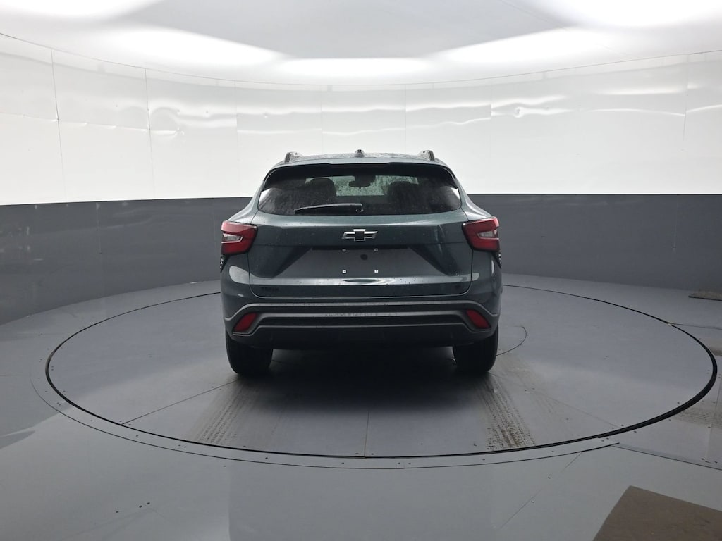New 2026 Chevrolet Trax LT SUV